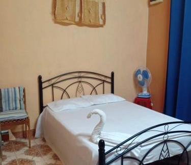 Midlands Ski Chalet | Villa GRANDE BAIE Geranuim La Croisette