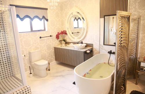 Welkom House | Villa Grande Luxury accommodation