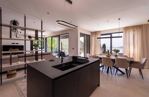Brsecine Villa | Villa Green Sunrise- 4 bedroom Oasis in beautiful Brsečine, near Dubrovnik