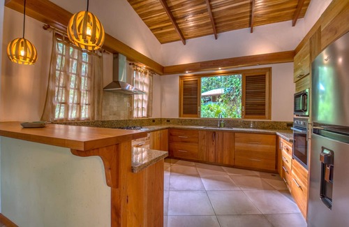Chiguata Villa | Villa Habanera. stylish tropical villa with private pool