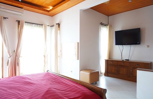 Bandung House | Villa Hanna Bandung (instagram: @villahannabandung)