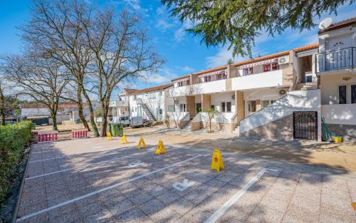 Katoro Apartment | Villa HEIDI 2