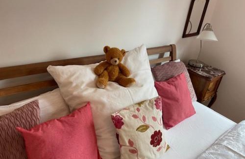 La Celle-sous-Gouzon Bed & Breakfast | Villa Henrita im Elsass