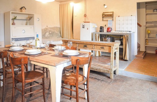 Villadeati House | Villa hill view for families and groups - relaxation, BBQ and fast Wi-Fi