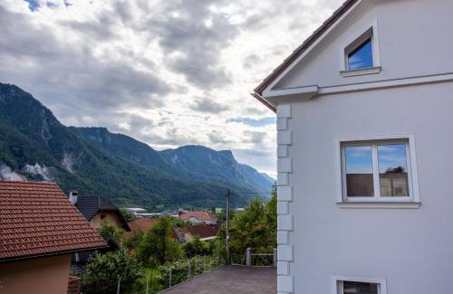 Jesenice Apartment | Villa Hillside Apartment