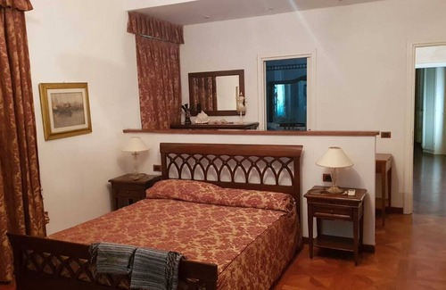 Forte dei Marmi Other | Villa Historica