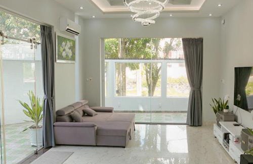 District 8 Villa | Villa House 21