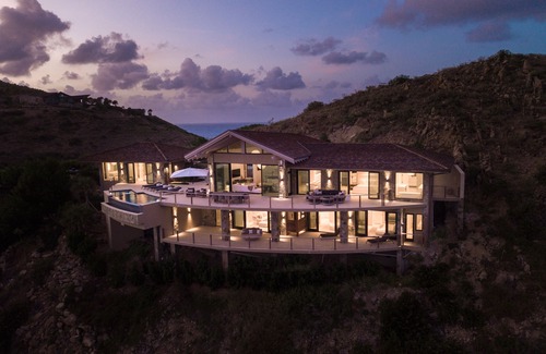 North Sound Villa | Villa Hummingbird by Fantasia Villas