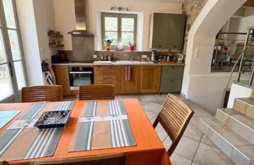 Saint-Guilhem-le-Desert Other | Villa in St Guilhem le désert with terrace, panoramic view, pets welcome.