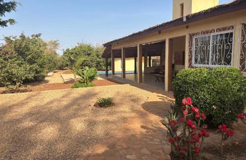Toubab Dialao Villa | Villa Idaka