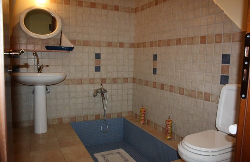Milatos Villa | Villa "iliothea" seaside Milatos Crete, swimming pool ,bbq, up 15 people