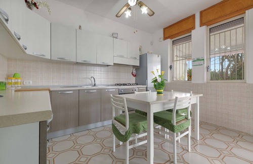 Padula Fede Apartment | Villa Imma - Bilo B by BarbarHouse