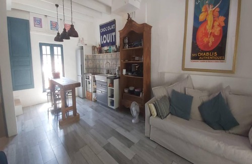 Meounes-les-Montrieux House | Villa in Méounes near Bandol Beach