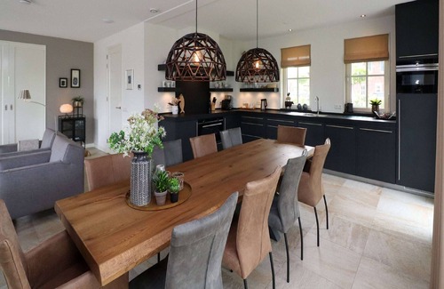 Delfstrahuizen Villa | Villa in Friesland with Sauna and Jetty