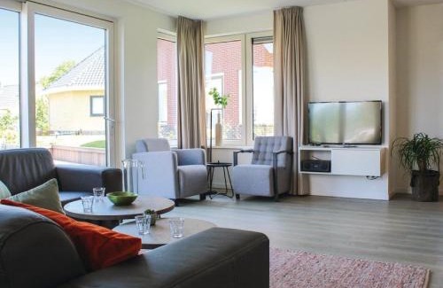 Idskenhuizen House | Villa in Friesland with Sauna and Jetty