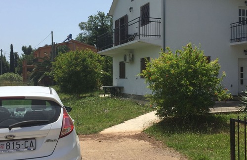 Radovici Villa | Villa in Gosici, Radovici. Private Pool, peaceful location and Stunning Views.