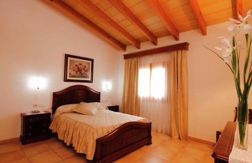 Marratxinet House | Villa in Mallorca with Private Pool