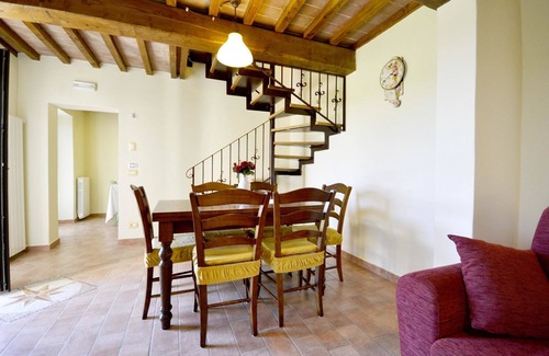 Bivio Lugnano Villa | Villa in Poggioni with 4 bedrooms sleeps 7