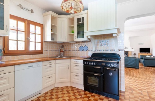 Taradeau House | Villa in Taradeau near Vineyards & Beaches