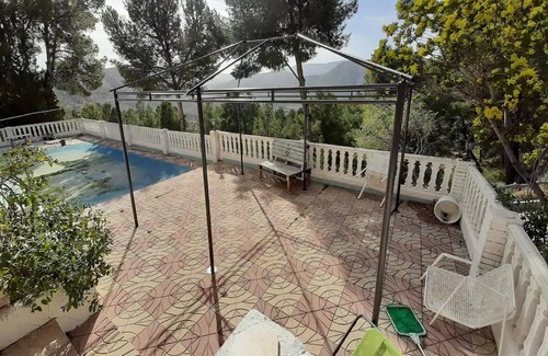 Chulilla Villa | Villa in Valencia with Pool and Winery Nearby