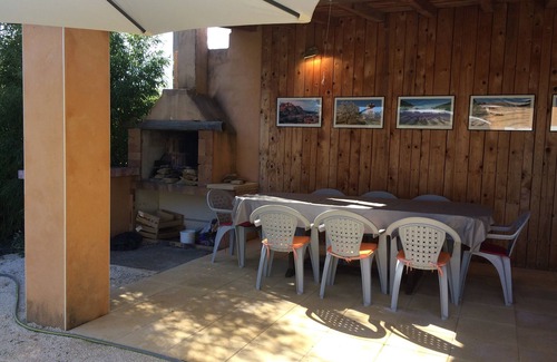 Vallabrix Villa | Villa in Vallabrix, Uzège. Charming little Gard village in the heart of