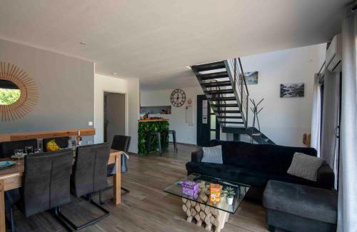 Salindres Villa | Villa indépendante gîte Mas fond des Prés