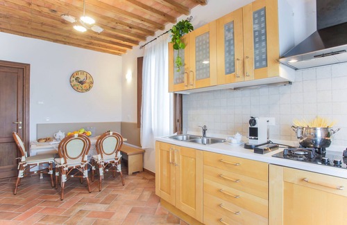 Vicopisano Villa | Villa/Independent home in Vicopisano with 4 bedrooms sleeps 8