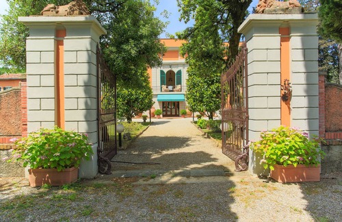 Pistoia Villa | Villa/Independent home in Pistoia with 4 bedrooms sleeps 10
