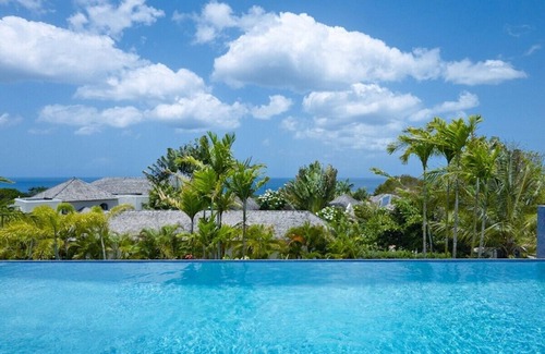 Merlin Bay Villa | Villa Infinity House by Fantasia Villas