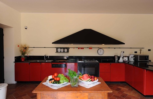 Rupoli Villa | Villa rent with swimingpool, garden, tenniscurt, near the sea