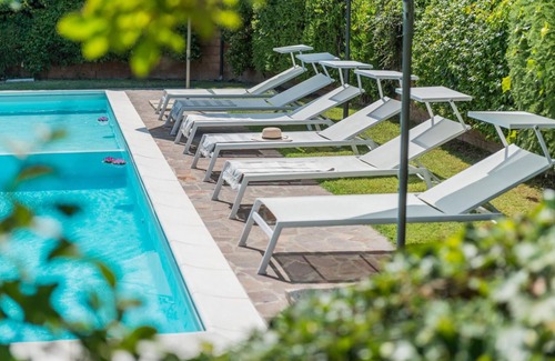 Montemaggiore al Metauro Villa | Villa Soleil 8 - Three Bedroom Villa, Sleeps 8