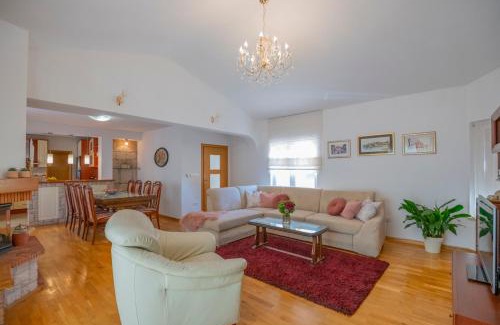 Zmijavci Villa | Villa Ita