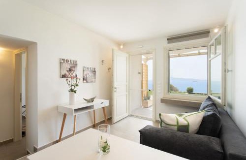 Voies Apartment | Villa Itis - Elegant Ground Floor Suite with Terrace & Great View