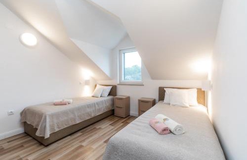 Mirce Apartment | Villa Iva