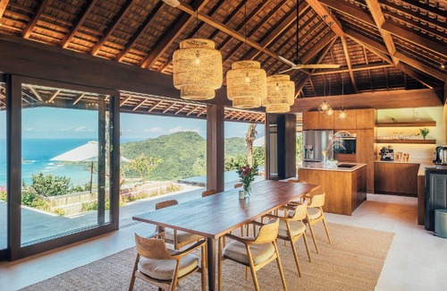 Praya Barat Villa | Villa Jati at Tampah Hills