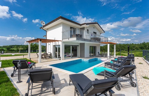 Gamboci Villa | Villa Jelena 4 stars families couples barrier-free pool grill