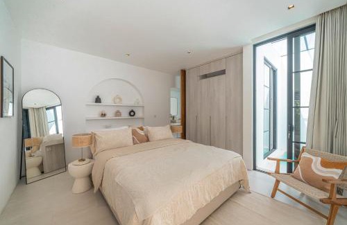 Batubelig Villa | Villa Jenna - Exquisite 3BR Villa Close to Batu Belig Beach