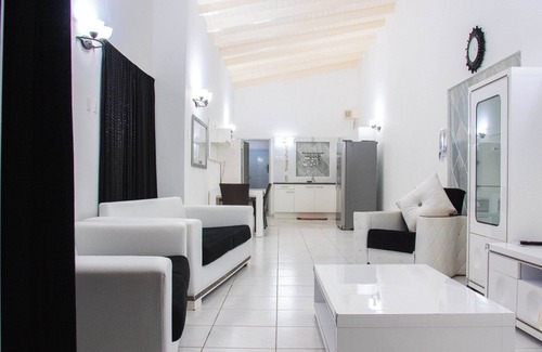 Brievengat Villa | Villa Jireh Condo
