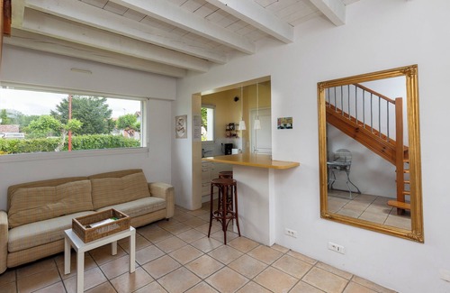 Saint-Julien-en-Born Villa | Villa 'Julien' with Shared Pool, Private Terrace and Wi-Fi