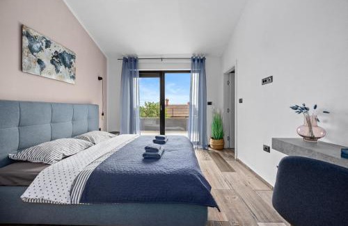 Krnica Villa | Villa Kali near Pula for 8 people with fitness & sea view - pet friendly