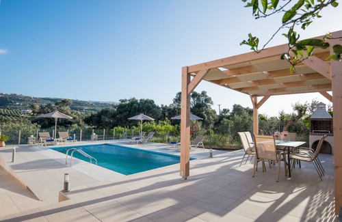 Adelianos Kampos Villa | Villa Kalli