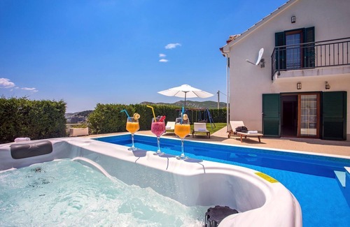 Gata Villa | Villa Kalma - Four Bedroom Villa, Sleeps 8