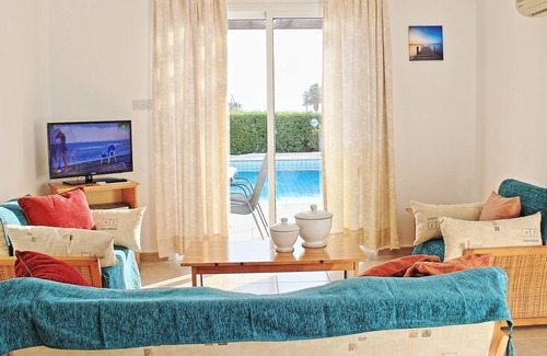 Argaka Villa | Villa Kamelia is a two bedroom villa with private pool very close the beach near Argaka