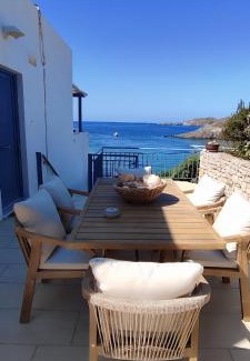 Kithira Villa | Villa Kapsali