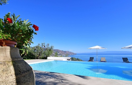 Taormina Villa | Villa Karin 7, Emma Villas