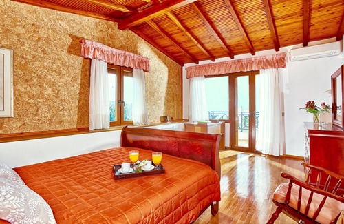 Karteros Villa | Villa Karteros with private swimming pool
