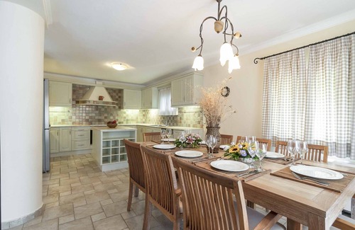 Gimari Villa | Villa Karydia Yaliskari Bay