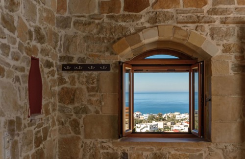Kalamaki Villa | Villa Katerina - A traditional and luxury villa at Kalamaki