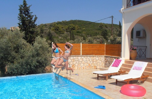 Kavallos Villa | Villa Katia. An exclusive and comfort retreat at Tsoukalades. Sea & sunset views