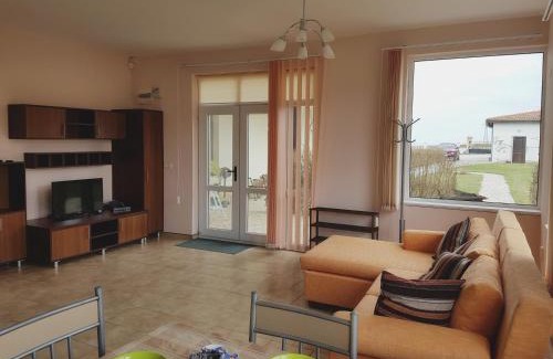 Bliznatsi Apartment | Villa Ketli Apartment